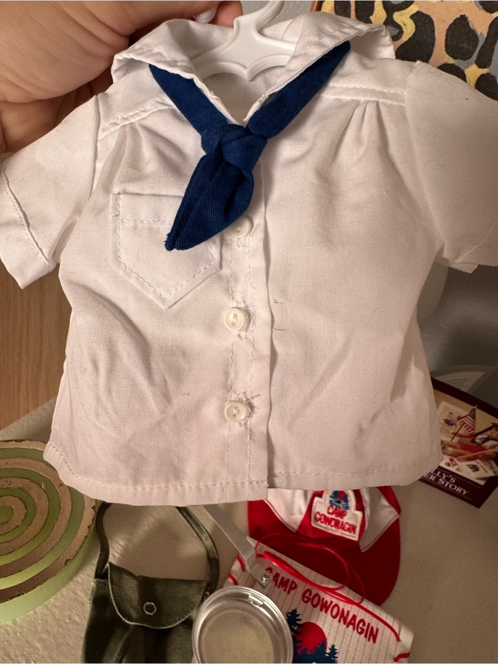 American Girl Molly Camp Outfit & Accessories - Picture 3 of 8